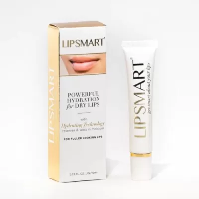 Lipsmart Ultra-Hydrating Lip Treatment moisturizing-lifting serum on mouth 10ml